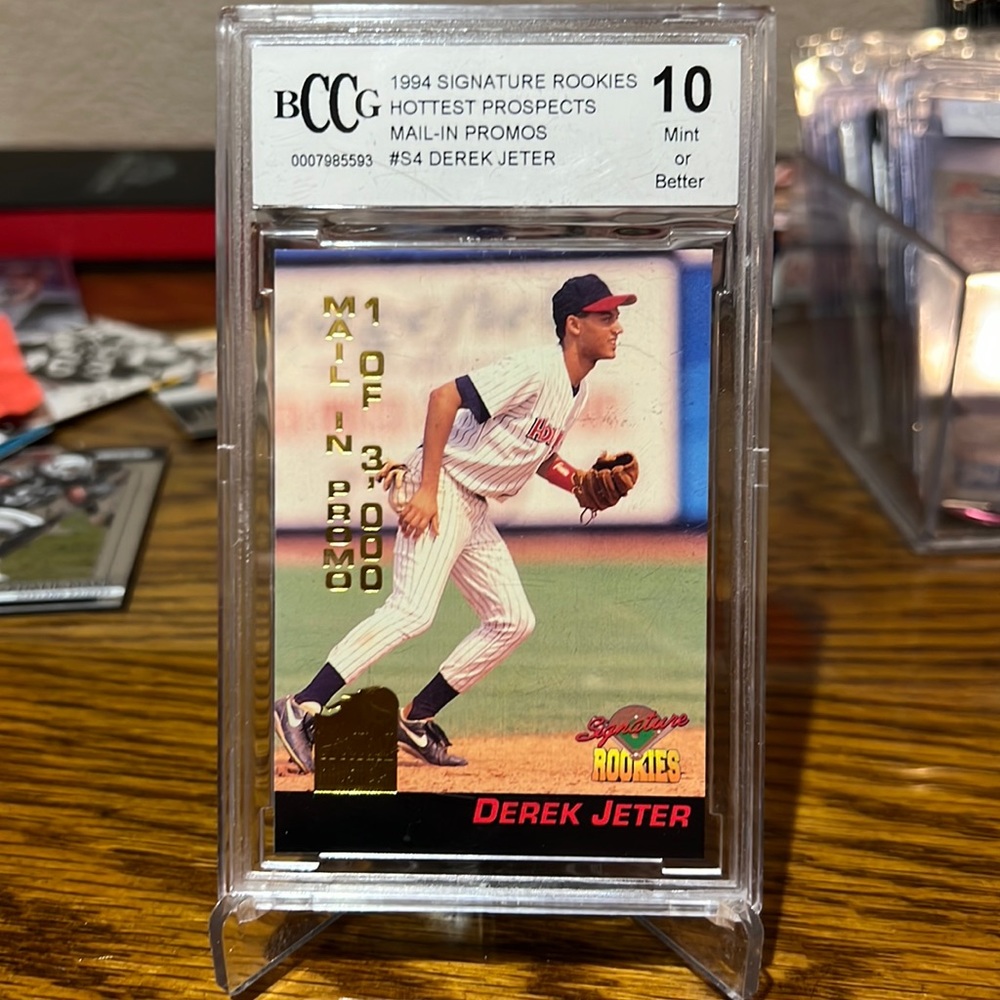 Derek Jeter MINT 10